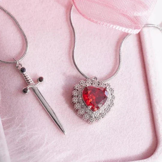 Collar Corazon y Espada DUO Pareja 2x1